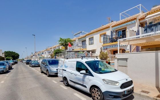 Bungalow de 2 chambres à Torrevieja - MRS145988 - Photo - Small - 26