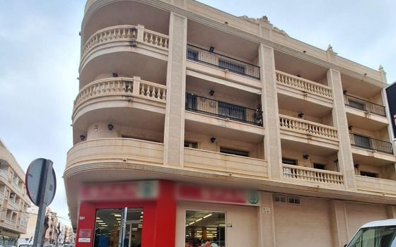 Appartement in Torrevieja, 3 slaapkamers  - AG151195 - Foto - 1