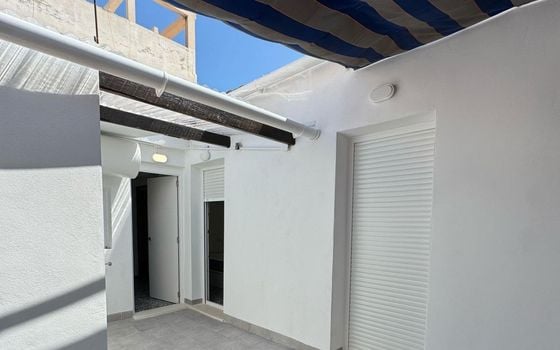 Appartement de 5 chambres à Torrevieja - AG151510 - Photo - 1