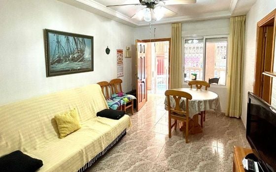 Apartamento de 3 habitaciones en Torrevieja - AG151551 - Foto - 1
