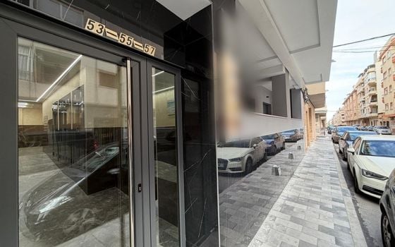 Apartamento de 3 habitaciones en Torrevieja - AG151591 - Foto - Small - 66