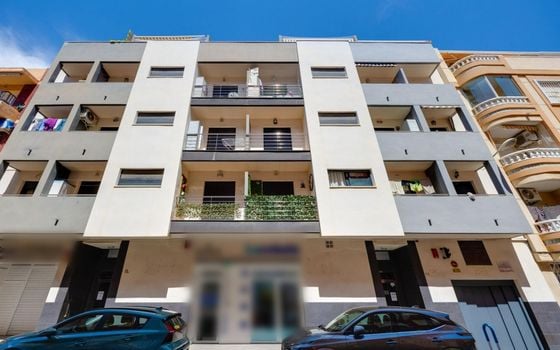 2 bedroom Penthouse in Torrevieja - VEC157015 - Photo - 1