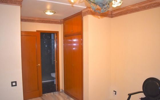 - JL157181 - Photo - Small - 15