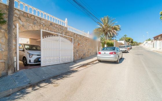 4 bedroom Villa in Los Balcones - RPF158279 - Photo - Small - 44