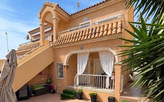 Bungalow cu 4 dormitoare în Orihuela Costa - SLS160708 - Imagini - 1